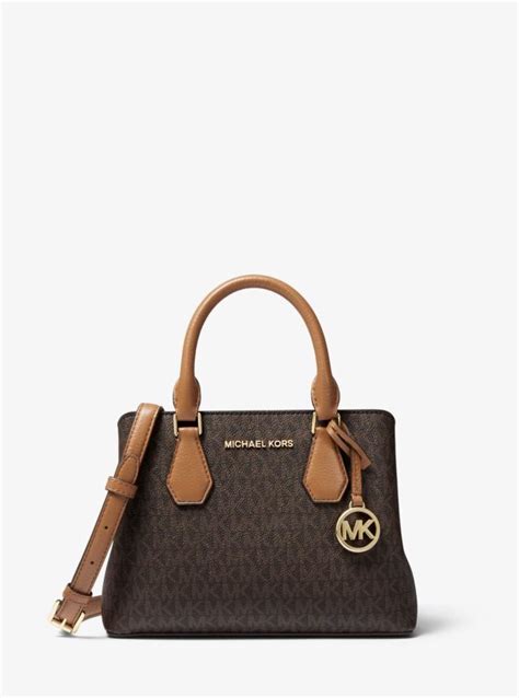 boxing day sale at michael kors 2016|Michael Kors Boxing Day deals: Save up to $529 on handbags.